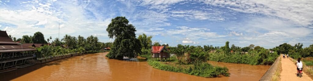 Pakse Cultural & Riverside Exploration – Full-Day