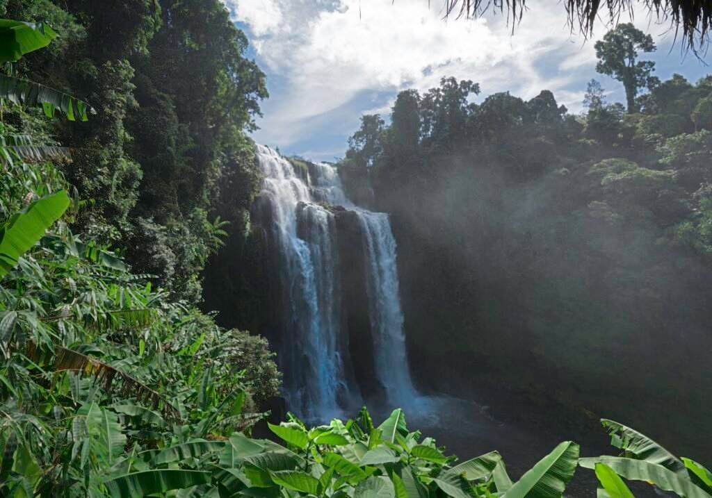 Vat Phu & Champasak Discovery – 2 Days / 1 Night