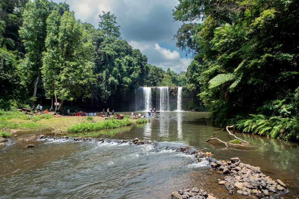 Full-Day Trekking at Dan Yai & Tiger Falls