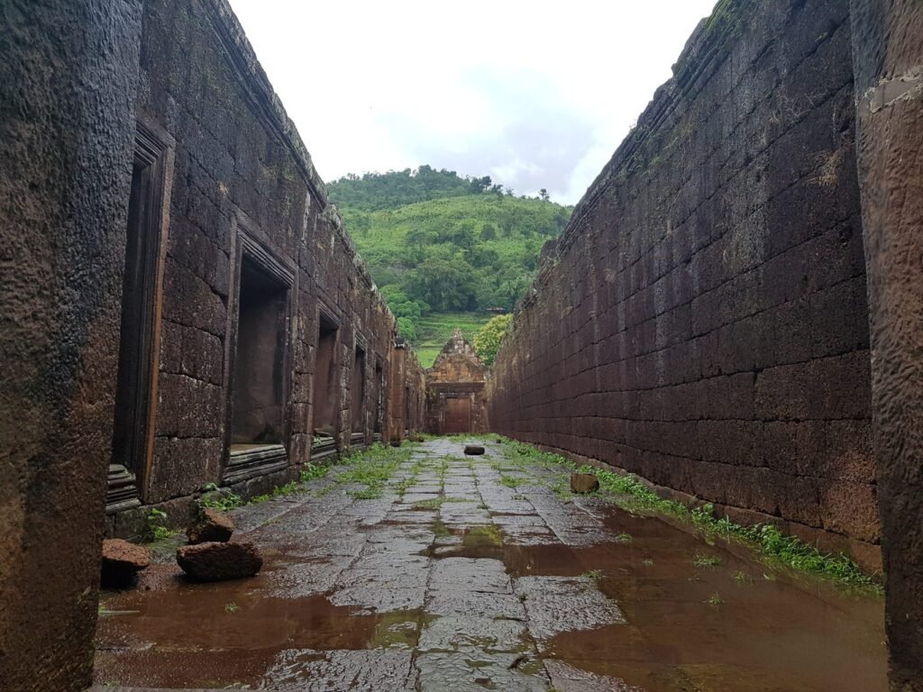 3-Day Classic Experience in Southern Laos